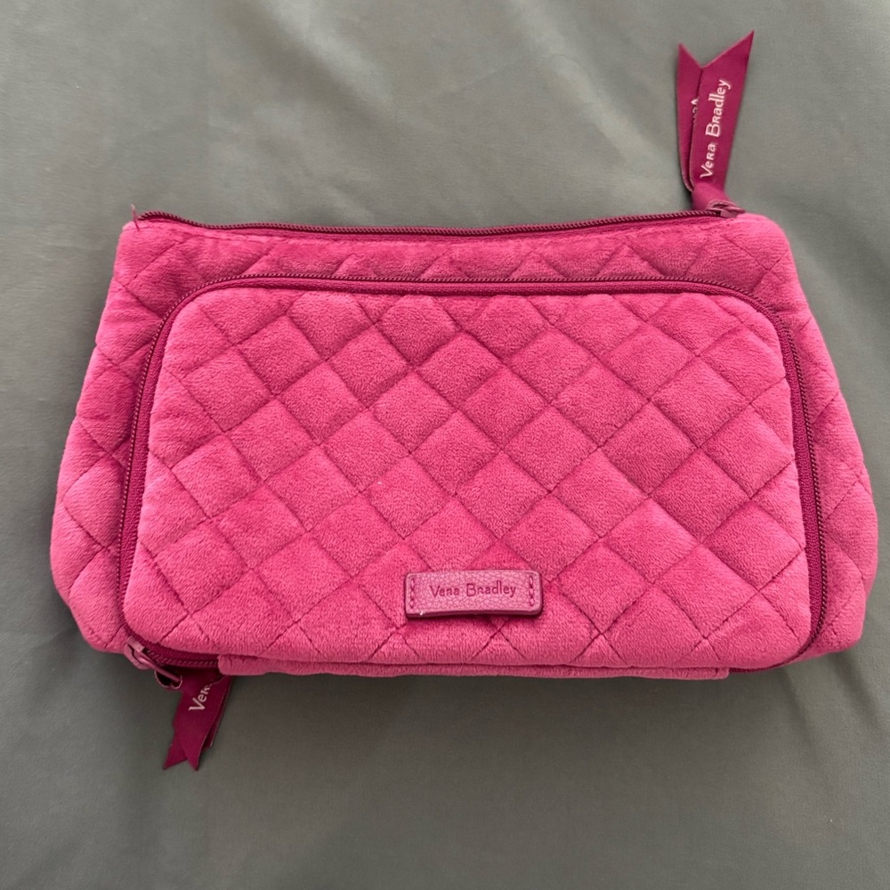Like new Vera Bradley cosmetic bag